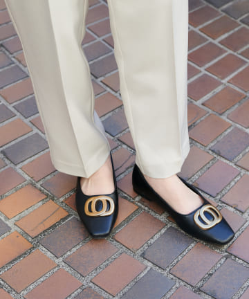 【オケージョン】アソートバックルフラットシューズ