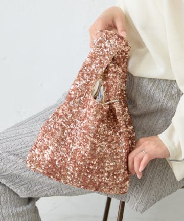CIAOPANIC TYPY(チャオパニックティピー) カラビナ付きスパンコールBAG