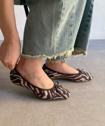 DOUDOU(ドゥドゥ) ゼブラスクエアバレエ