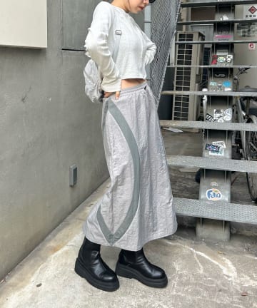 ナイロン切替デザインスカート