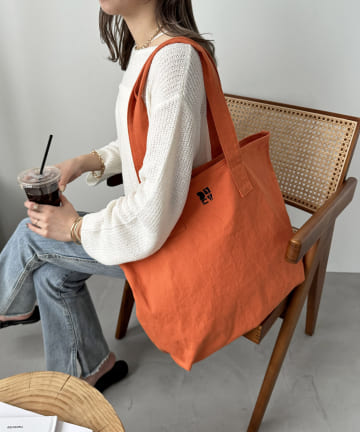 【大容量】キャンバス刺繍ビッグトート