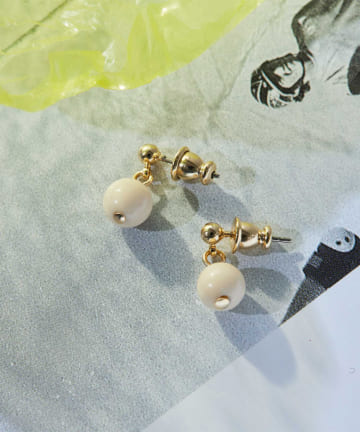 ボールストーンプチピアス