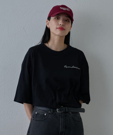 COLONY 2139(コロニー トゥーワンスリーナイン) スプレープリントTシャツ