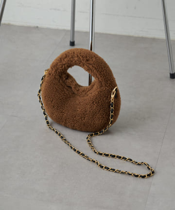 【VIOLADORO/ヴィオラドーロ】 エコファーハンドBAG