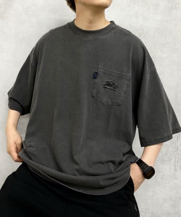 OUTLET(アウトレット) 【WHO'S WHO gallery】ヘビーウェイトビッグ刺繍ポケットTEE