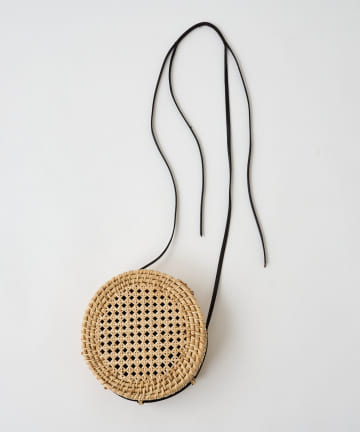 《ANITA BILARDI》サークルショルダー