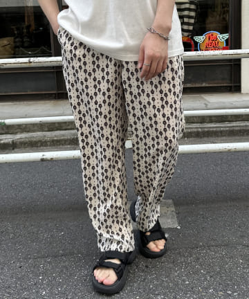 エスニック柄イージーパンツ