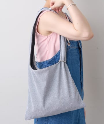 ■カラビナ付きラメカットBAG
