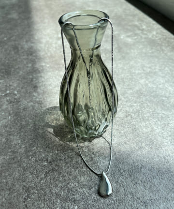 Chez toi(シェトワ) ニュアンスチャームネックレス