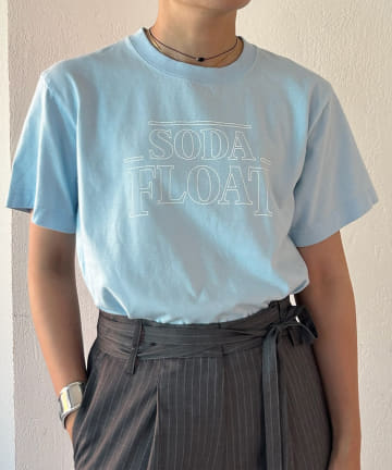 SHENERY(シーナリー) 【スタイリングのポイントに】SODAFLOAT Tee