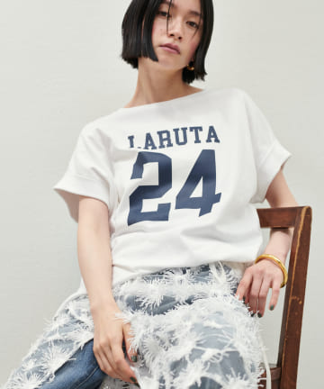LARUTA24袖口ロールUPロゴT