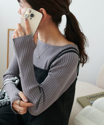 DISCOAT(ディスコート) 【華奢見え◎/9色展開】モチモチリブサムホールボートネック《WEB限定カラーあり》