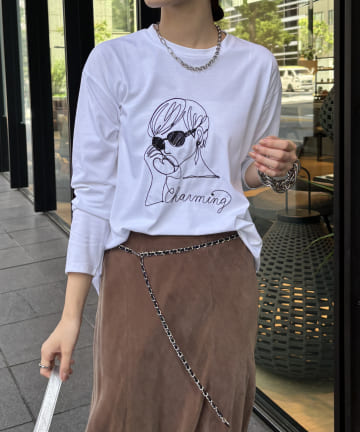 【WEB限定】LADY柄コード刺繍TEE