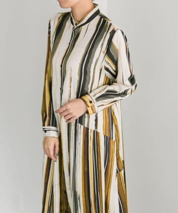 ear PAPILLONNER(イア パピヨネ) 《オケージョン/動画あり》長袖斜めプリーツワンピース【SUM1 STYLE(スミ スタイル)】