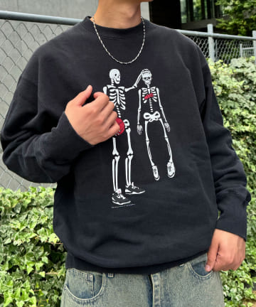 【THRIFTY LOOK/スリフティールック】MARS SKULL CREW SWEAT