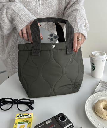 ウェーブキルトバッグ