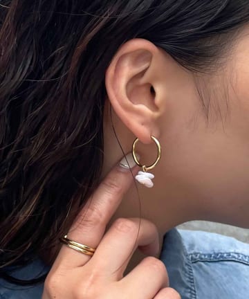 3パールフープピアス