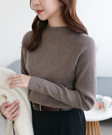 DISCOAT(ディスコート) 【15色展開/デイリー使い/推し活にも♪】リブハイネックプルオーバー《WEB限定カラーあり》