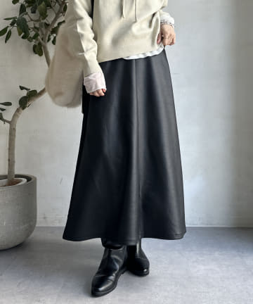 【WEB限定】マシュマロコーティングフレアスカート