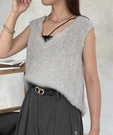 Thevon.(ゼヴォン) シャギーVネックベスト