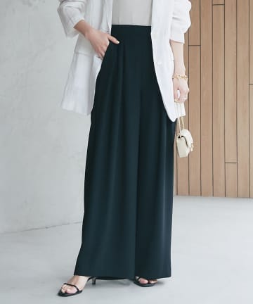 La boutique BonBon(ラブティックボンボン) 【RISA監修・全骨格対応・5サイズあり】2タックワイドパンツ