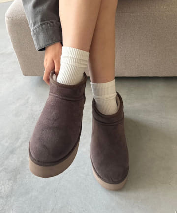 【S~Lサイズ展開】厚底フェイクムートンブーツ