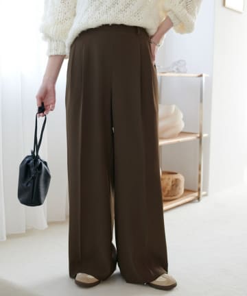 DISCOAT(ディスコート) 【＠yuyukekelife・＠yuko_416監修】欲張り2タックワイドパンツ
