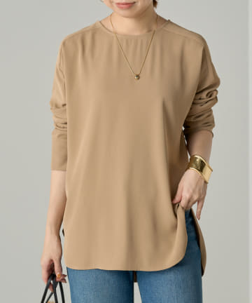 Tロングブラウス