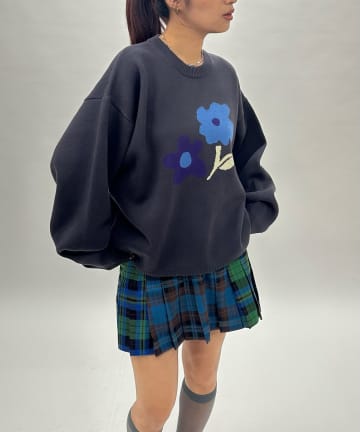 WHO’S WHO gallery(フーズフーギャラリー) *サイズ展開あり 【UNISEX/ユニセックス】BLESS YOUフラワーニット