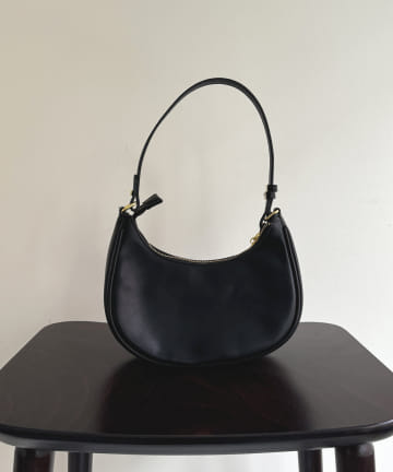 【GALENA/ガレナ】ラウンドショルダーバッグ