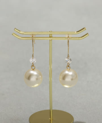 ビッグパールピアス