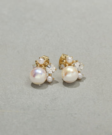 パールビジューピアス