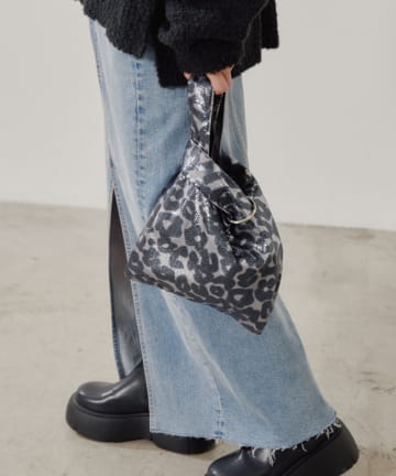 CIAOPANIC TYPY(チャオパニックティピー) カラビナ付きアソート柄プリントスパンコールBAG