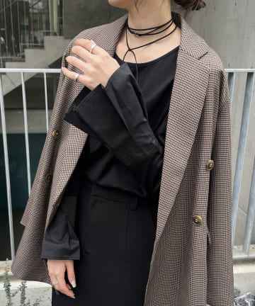 CAPRICIEUX LE'MAGE（カプリシューレマージュ）の「エコレザー