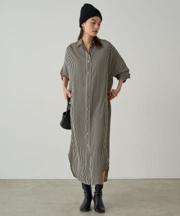 シャツワンピース