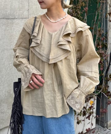 CIAOPANIC TYPY(チャオパニックティピー) 【From India】2WAYラッフルキャンディースリーブレースブラウス