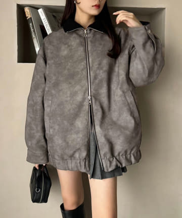 アンヴァレリーアッシュ ☆ レザー やさ ジャケット 12ans ベージュ  