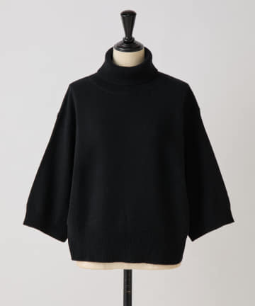 《SOFIE D'HOORE》タートルネックニット