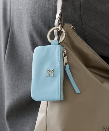 russet(ラシット) カラビナ付き ソフトレザーマルチケース