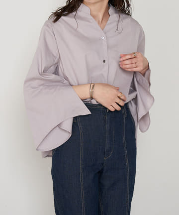 Jena　espace merveilleux(ジェナ　エスパスメルヴェイユ) ベルスリーブシャツ