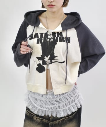 シャーロットラグランジップパーカ