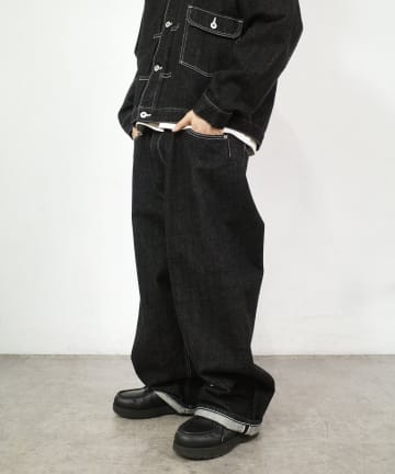 【Sourcream/サワークリーム】ブラックデニムパンツ / 日本製