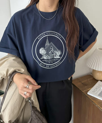 DISCOAT(ディスコート) 【ユニセックス】スーベニアモノクロモチーフTシャツ《WEB限定カラーあり》
