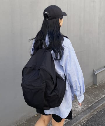 COLONY 2139(コロニー トゥーワンスリーナイン) 【UNISEX/超軽量210g】ソフトナイロンバックパック