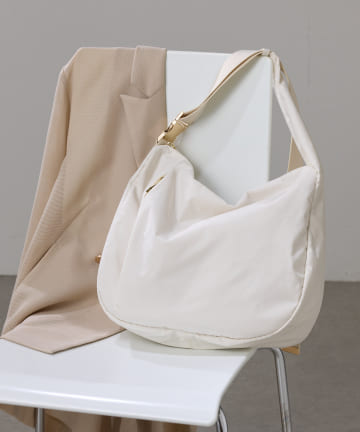 COLLAGE GALLARDAGALANTE(コラージュ ガリャルダガランテ) 【軽量320g！ショルダー長さ調整可/A4対応】ナイロンテープショルダーバッグ