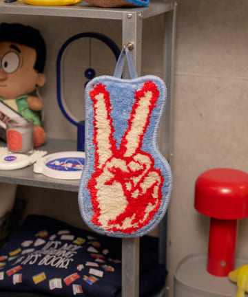 BIRTHDAY BAR(バースデイバー) 【インフルエンサーtakahashi企画】Peace tufting mat