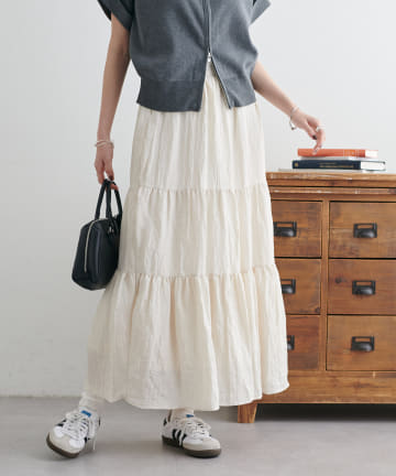 DISCOAT(ディスコート) 【サイズ展開あり】サテンワッシャーボリュームティアードスカート《WEB限定》