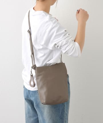 しずくパーツショルダーバッグ