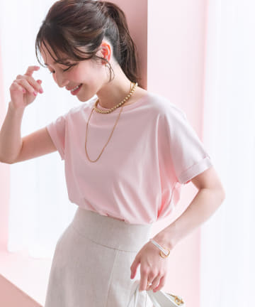 La boutique BonBon(ラブティックボンボン) 【名品・二の腕すっきり見え】ターンバックスリーブカットソー