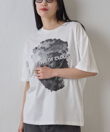 クラウドプリントTシャツ